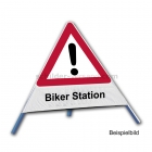 Faltsignal - Gefahrenstelle mit Text: Biker Station